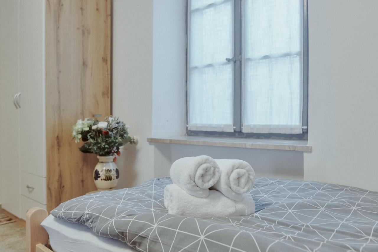 Apartments Pr' Stormanu Kanal Ngoại thất bức ảnh