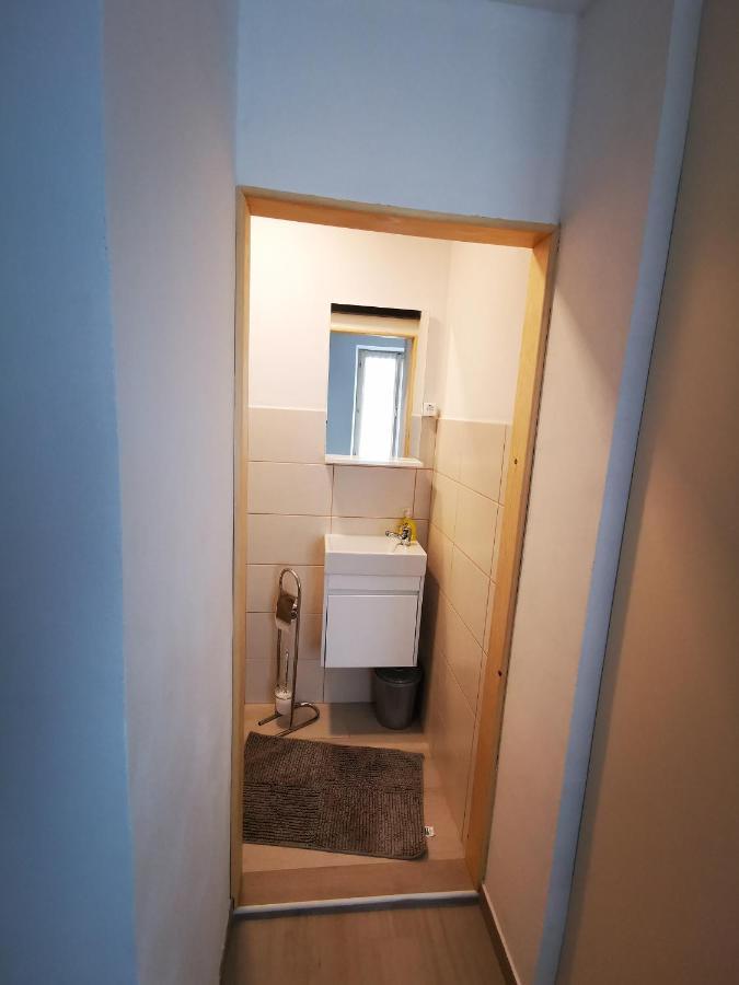 Apartments Pr' Stormanu Kanal Ngoại thất bức ảnh